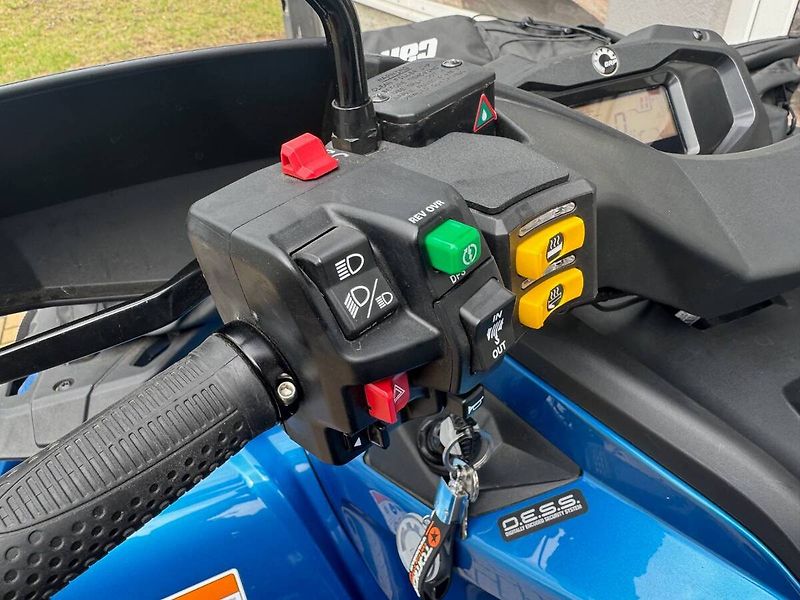 Can-Am Outlander Max 650 XT (2021) - fotka 4 z 6