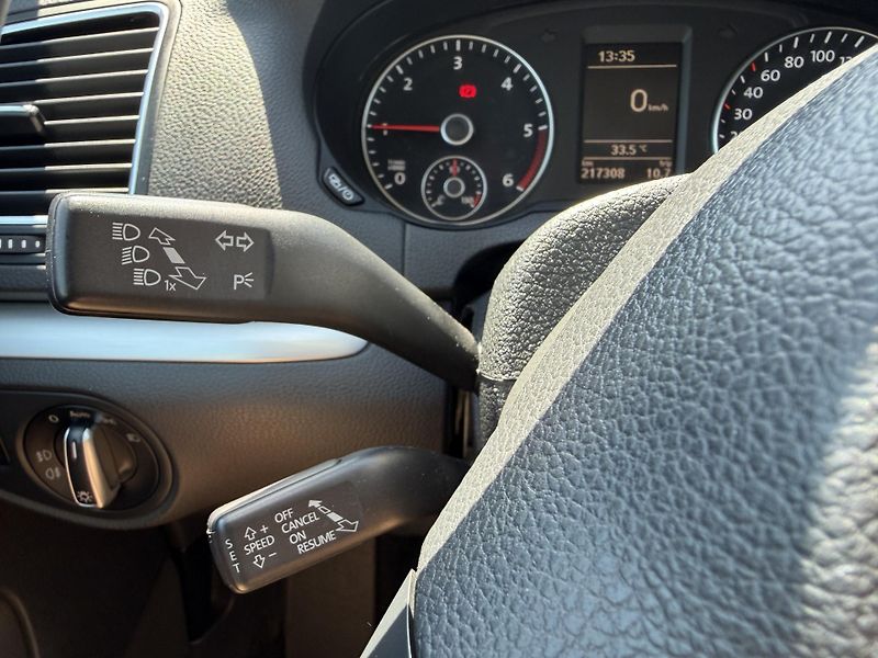 Volkswagen Sharan 2.0 TDI KAMERA TAŽNÉ ROZVODY - fotka 16 z 55