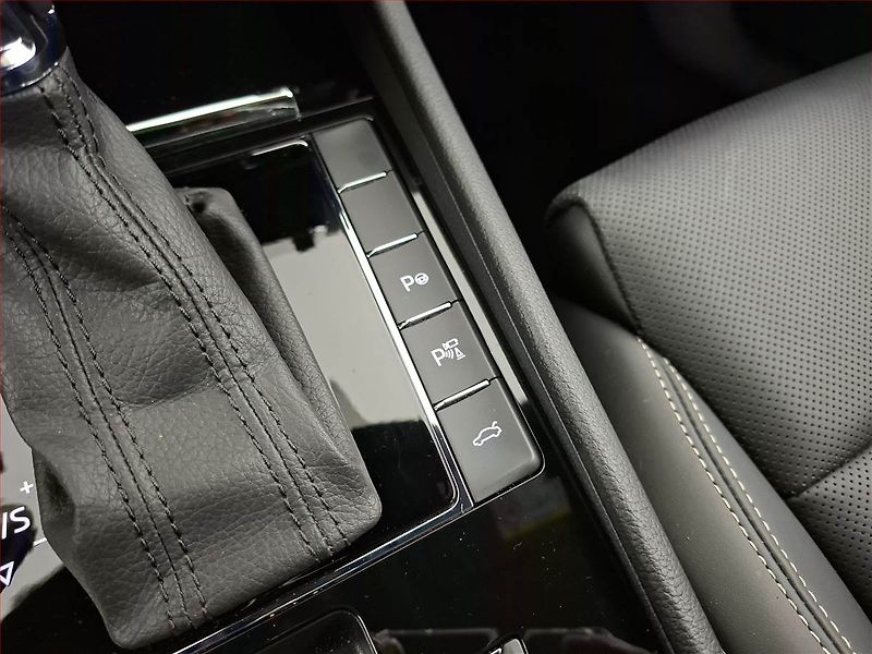 Škoda Superb (2023) 2.0 TDI - fotka 18 z 24