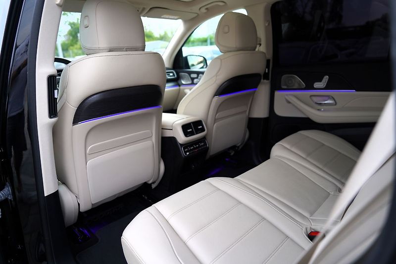 Mercedes-Benz GLS 580 4Matic/AMG/21/HUD/ČR - fotka 34 z 49