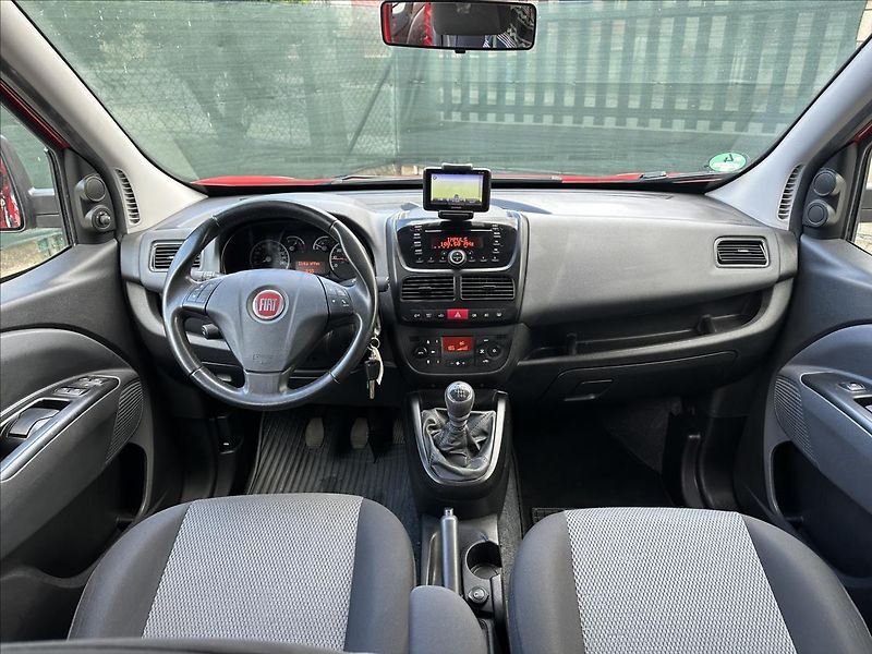 Fiat Dobló 2,0 JTD TAŽNÉ TOP - fotka 14 z 37