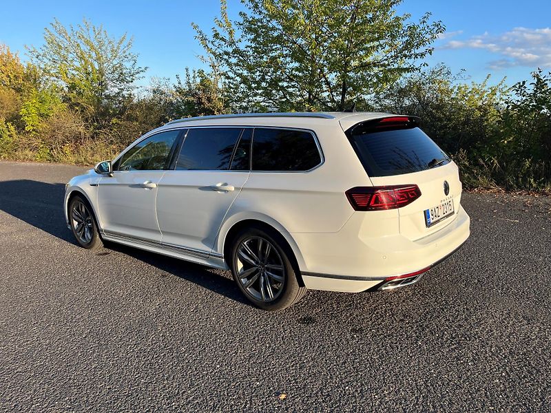 Volkswagen Passat (2021) 2.0 TDI 147kW 4x4 R-LINE - fotka 3 z 20