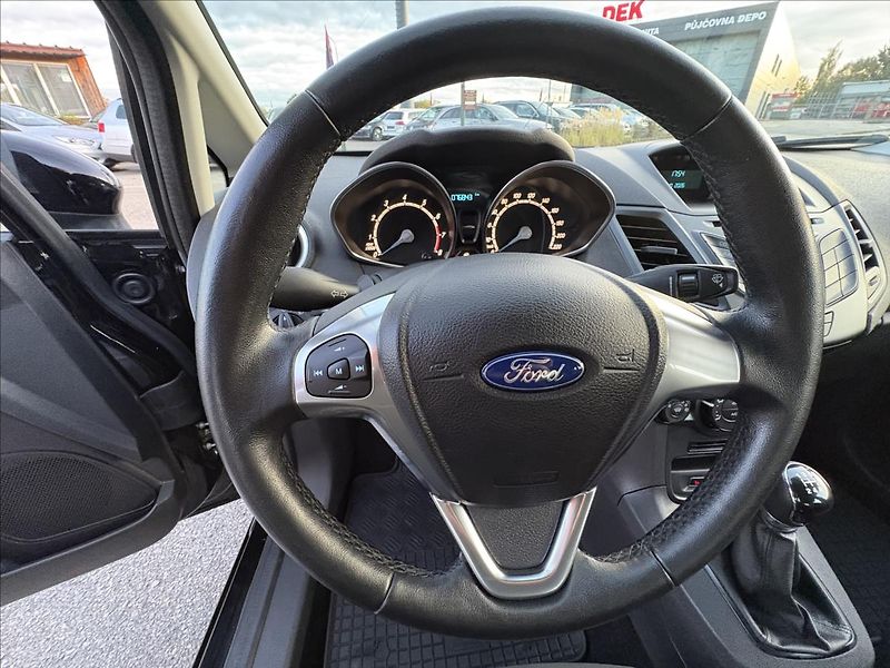 Ford Fiesta 1,2 i 60kW CZ,5Dv,Klima,Výhřev - fotka 5 z 24