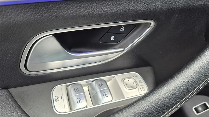 Mercedes-Benz GLS 2,9 400d 4M AMG 7míst 1 ČR DPH - fotka 22 z 38
