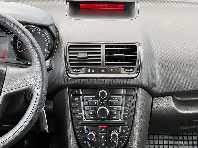 Opel Meriva 1.4i 16v 74kw KLIMA TAŽNÉ  ČR - fotka 18 z 37