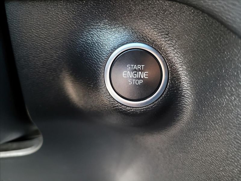 Volvo XC40 T4 Recharge,R-design kůže - fotka 30 z 43