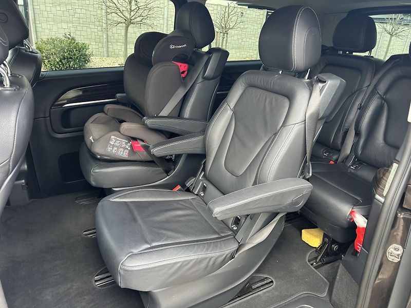 Mercedes-Benz Třídy V (2017) Velmi pěkný stav - fotka 12 z 25
