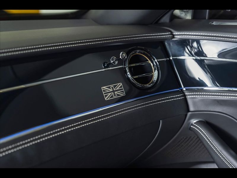Bentley Flying Spur W12 First Edition - fotka 16 z 27