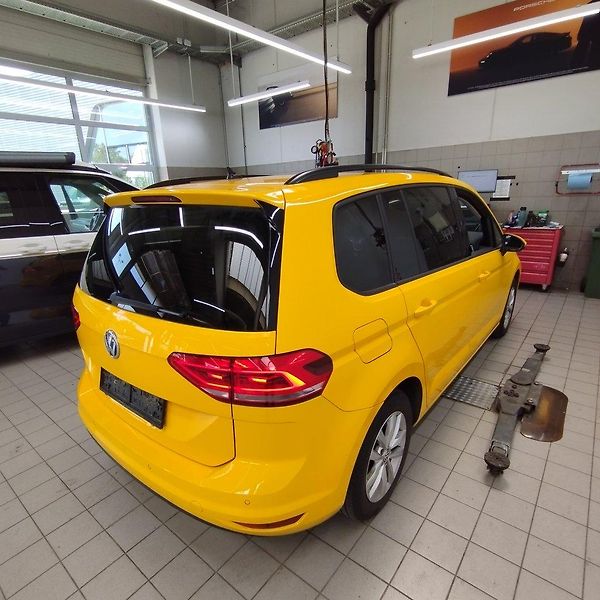 Volkswagen Touran (2019) 2,0 TDi - Comfortline - DSG - fotka 3 z 8