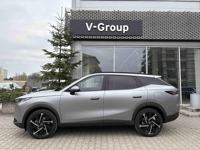 Omoda 7 (2026) PHEV luxury  - fotka 8 z 70