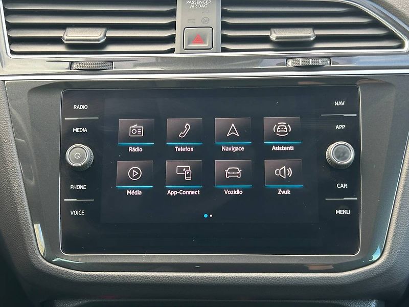 Volkswagen Tiguan (2023) 1.5 TSI 110kW MOVE manuál - fotka 10 z 31