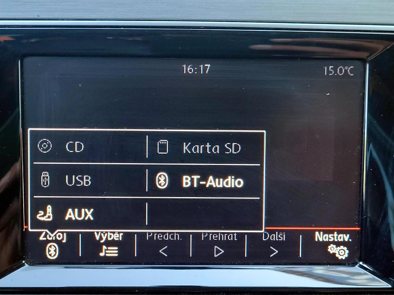 Volkswagen Golf CZ, VÝBAVA, SERV.KN.CEBIA      - fotka 55 z 74