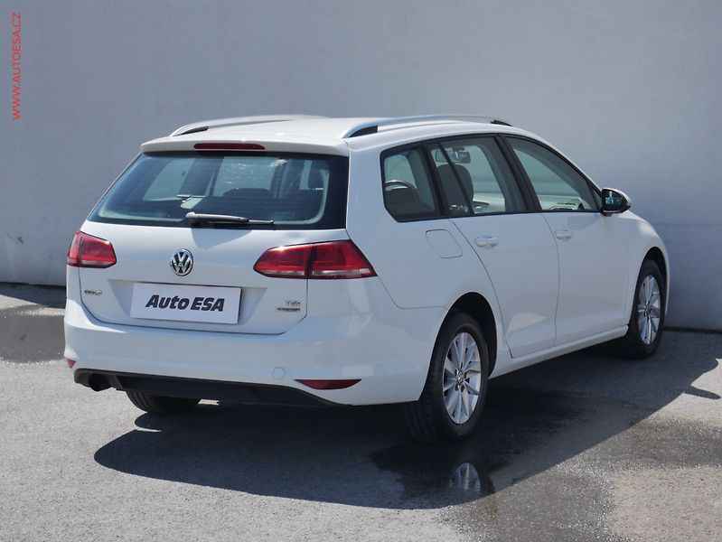 Volkswagen Golf (2014) 1.2 TSi, ČR, STK4/28 - fotka 4 z 19