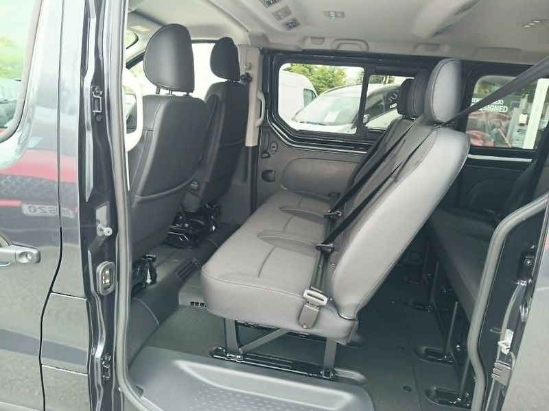 Renault Trafic (2026) L2 Equilibre Blue dCi 150 (MY2 - fotka 15 z 25