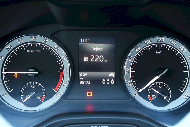 Škoda Karoq (2020) Style Plus 1,6 TDI 85 kW - fotka 25 z 29