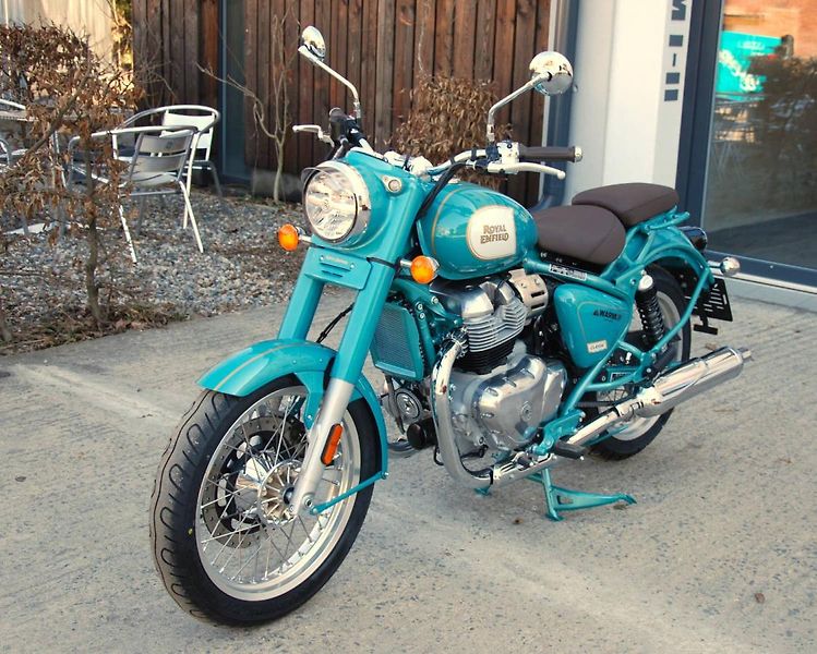Royal Enfield (2026) Classic 650 - fotka 10 z 25