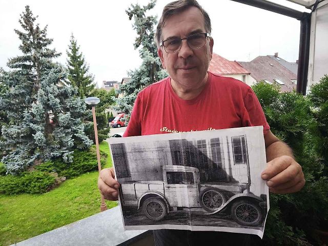 Vše začalo fotografií a všeobecným náčrtem rozměrů.