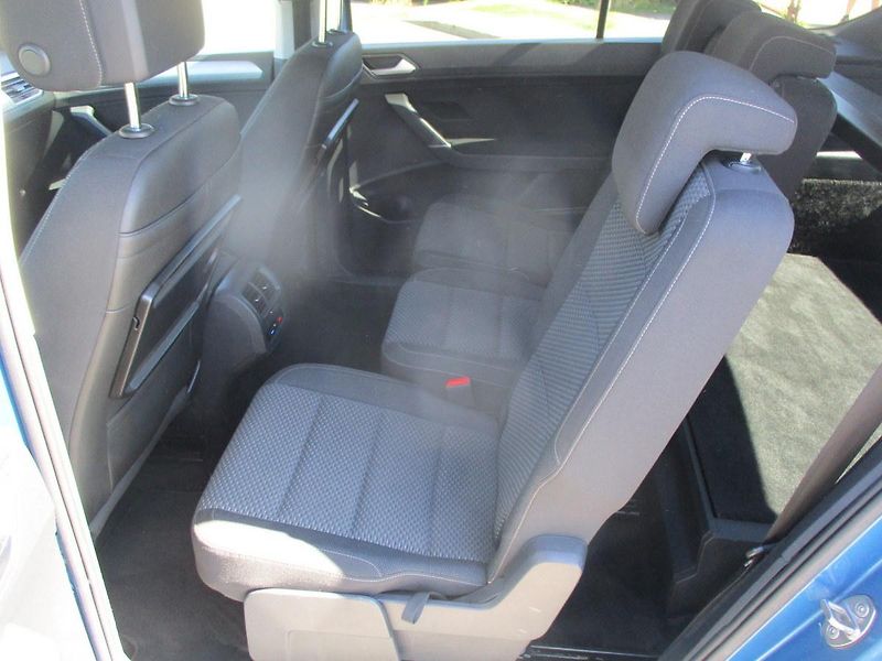 Volkswagen Touran (2016) 1.4TSi 110kW CLBMT 142tkm - fotka 42 z 47