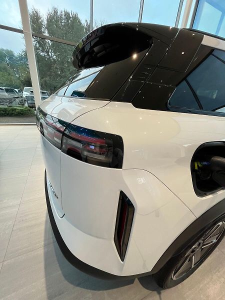Jaecoo 7 Exclusive PHEV - fotka 10 z 11