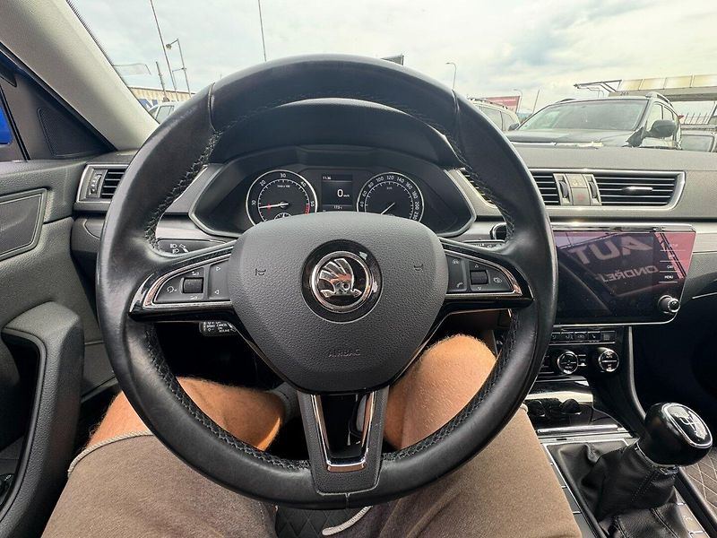 Škoda Superb (2018) 2,0 TDI 110 KW ČR 2. MAJ - fotka 26 z 50