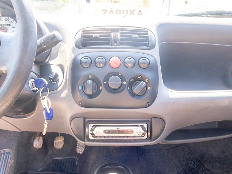 Fiat Seicento (2000) 0.9i - 2x KOLA - fotka 15 z 23