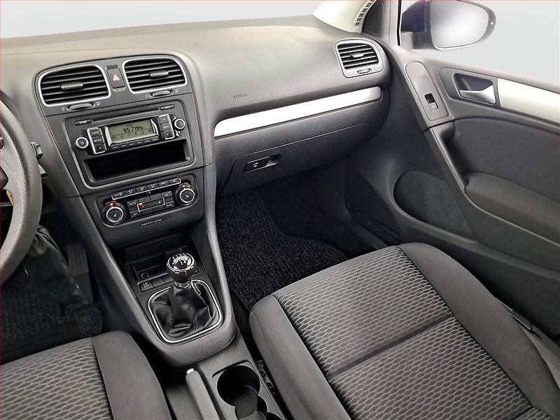 Volkswagen Golf (2008) 1.4 16V, nová STK, servisované - fotka 8 z 14