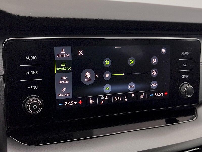 Škoda Octavia (2021) Combi Ambition Plus 2,0 Tdi 85 - fotka 12 z 33