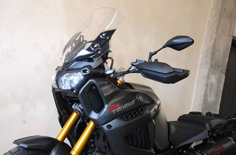 Yamaha XT 1200 Z Super Ténéré (2016) hezký stav - fotka 17 z 21