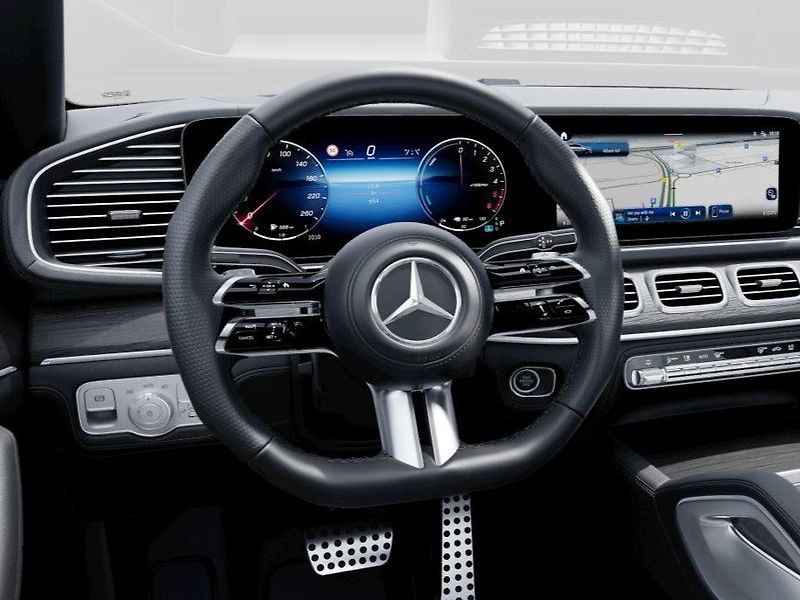 Mercedes-Benz GLE (2025) 350 de 4MATIC kupé - fotka 6 z 9