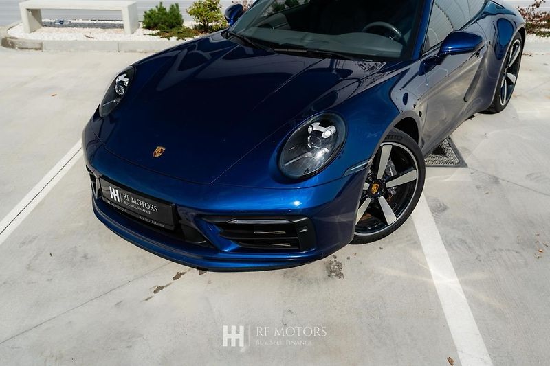 Porsche 911 (2024) Carrera PDK 385 PS, 1.majitel - fotka 10 z 30