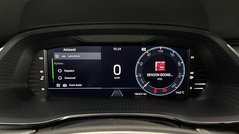 Škoda Octavia 2.0 TDI Ambition Combi - fotka 10 z 27