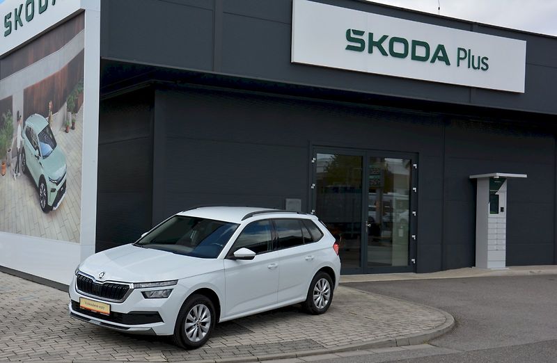 Škoda Kamiq (2022) 1.0 TSI 81 kW Ambition PLUS - fotka 21 z 23