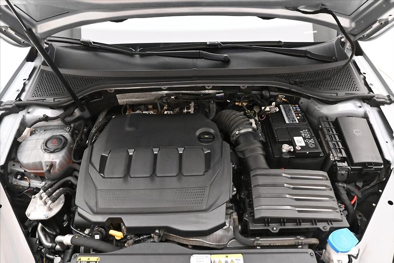 Volkswagen Passat 2,0 TDI 110 kW Business Záruka - fotka 9 z 31