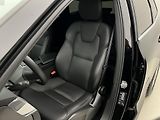 Volvo XC60 B4 AWD MOMENTUM AUT - náhled 18