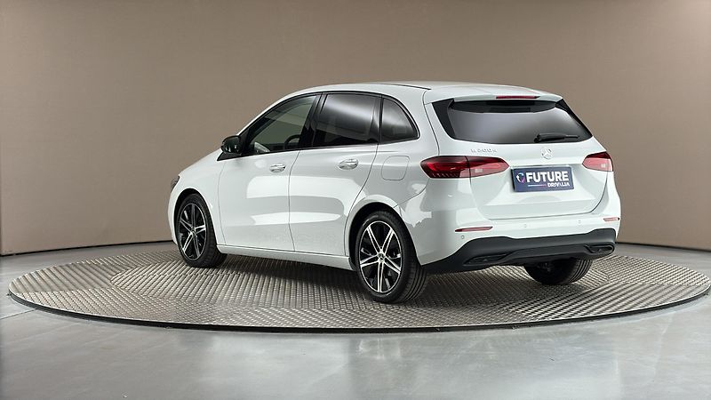 Mercedes-Benz Třídy B 200d AUT Progressive Advanced - fotka 2 z 25