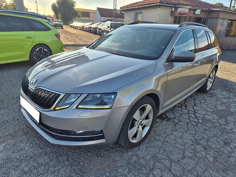 Škoda Octavia Combi 2,0 TDI DSG Style Plus, - fotka 1 z 20