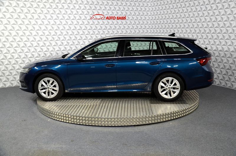 Škoda Octavia (2023) Combi 1.5TSI 110 Style - fotka 8 z 19
