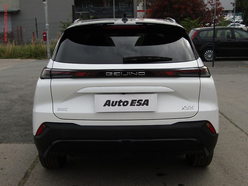 BAIC X55 (2025) 1.5T, ČR, AT, LED, kamera - fotka 5 z 23