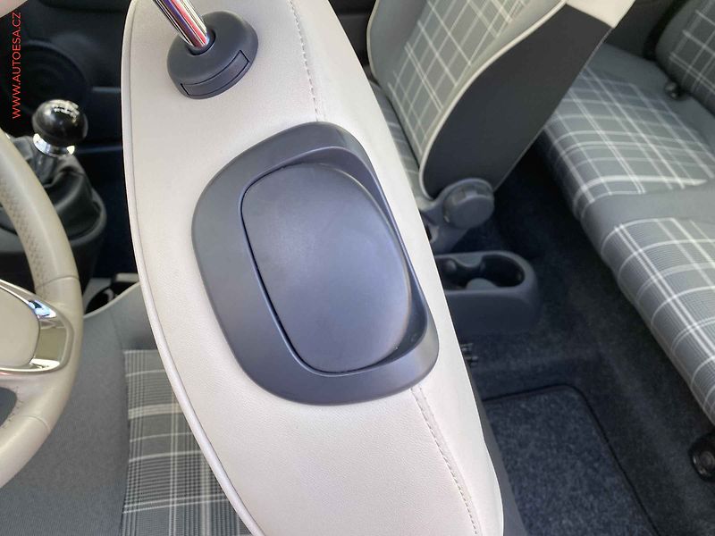Fiat 500 (2017) 1.2 C, Lounge - fotka 13 z 14