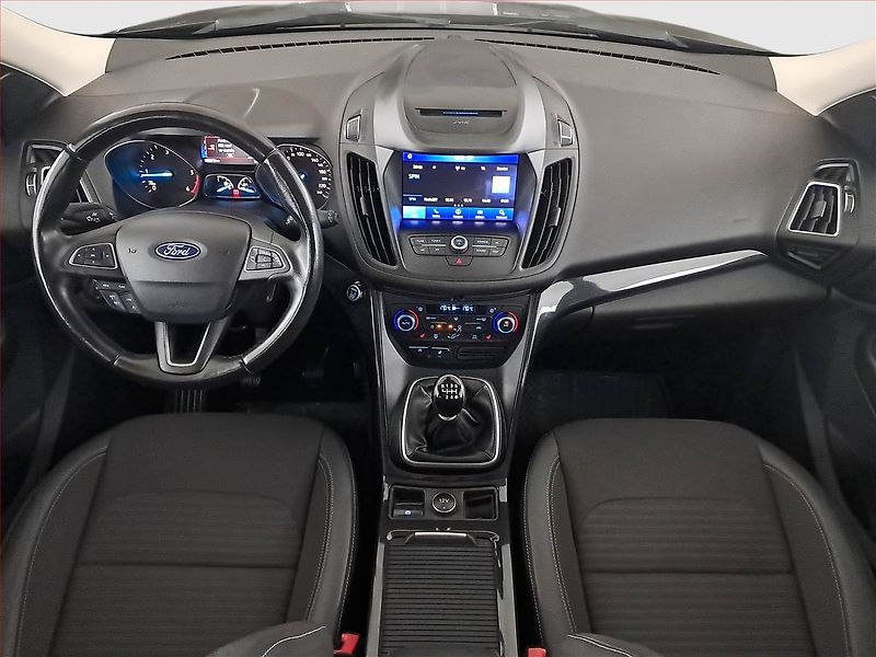 Ford Kuga (2019) 2.0 TDCi, 4X4, ČR,1.maj, Kůže - fotka 8 z 18
