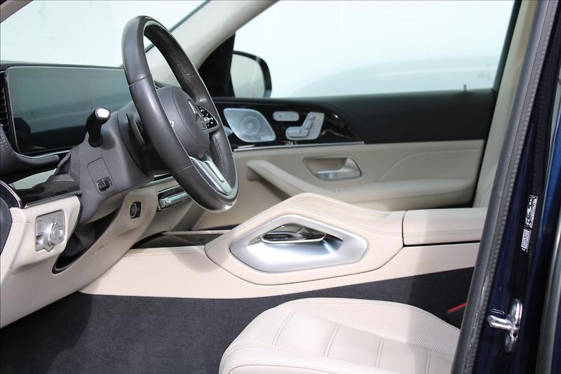 Mercedes-Benz GLS 400d 4M/Exclus/1M/DPH/CZ - fotka 15 z 49