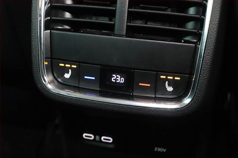 Škoda Octavia (2022) Style 2.0 TDI, Serv.kniha - fotka 9 z 19