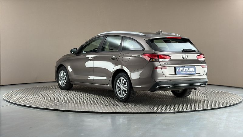 Hyundai i30 1.0 T-GDI Comfort Kombi - fotka 2 z 22