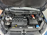 Volkswagen Touran 1.6 TDi 85 kW Full Led 7 Míst - náhled 28