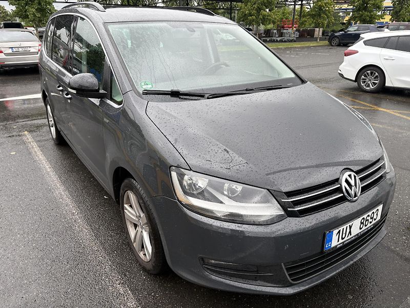 Volkswagen Sharan (2018) 2.0 TDi  110 kW Comfortline - fotka 2 z 22