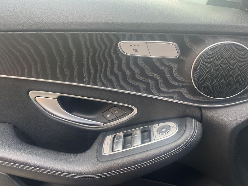 Mercedes-Benz Třídy C (2017) nutno se svézt, spolehlivost! - fotka 6 z 8