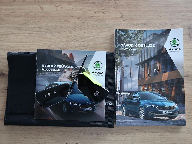 Škoda Octavia 2,0 TDi,DSG,Style,1majČR,DPH - fotka 26 z 26