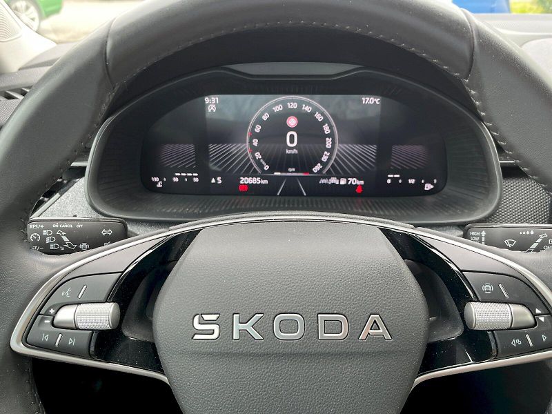Škoda Scala (2025) 1.0 TSI 85kW Top Selection - fotka 11 z 26