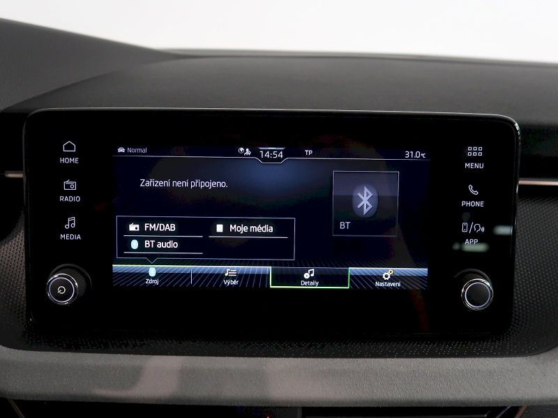 Škoda Scala (2025) TOP SELECTION 1.5TSI 110KW DSG - fotka 26 z 39
