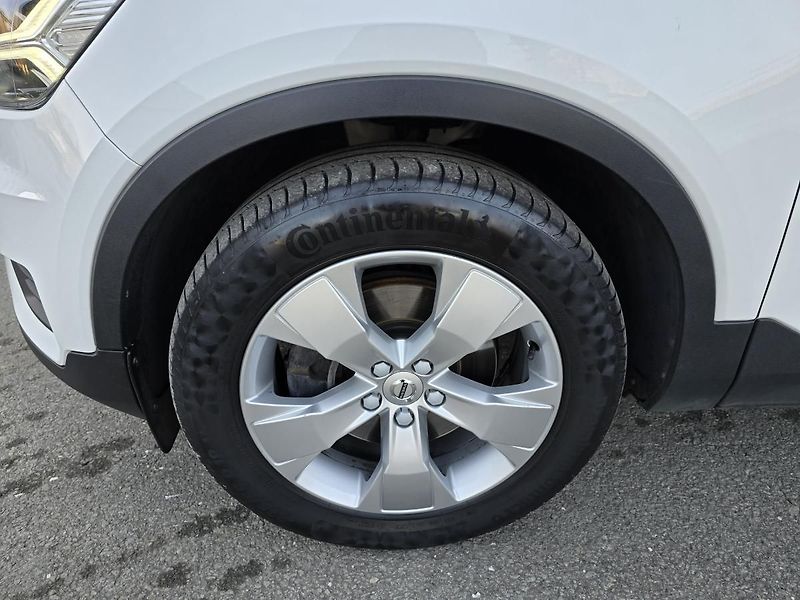 Volvo XC40 - fotka 42 z 43